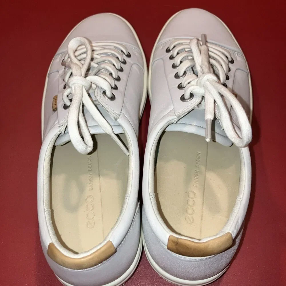 Ecco Women’s Soft 7 Shoes Size EU 38 US 7-7.5 Great Condition